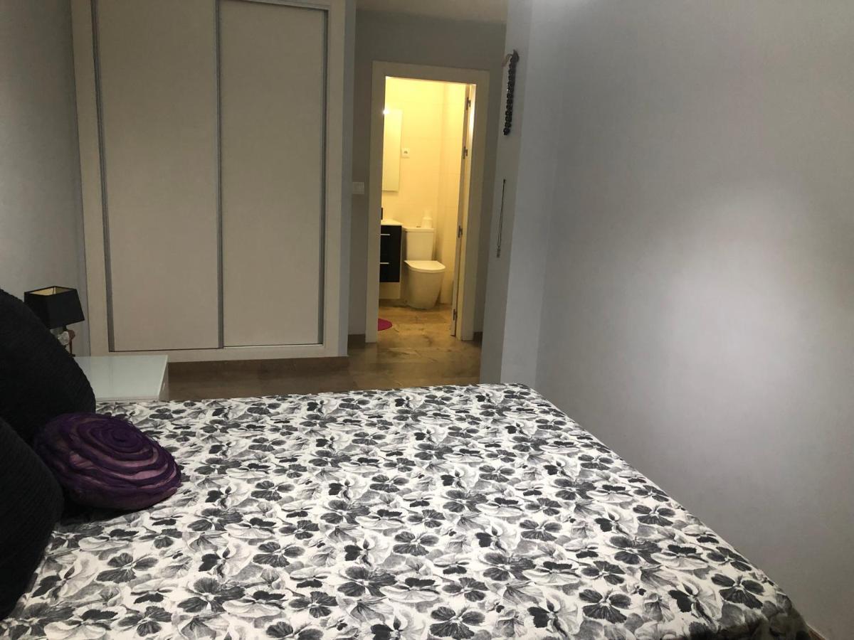 Lujosa Estancia Vacacional Con Parking Privado Apartamento Los Alcázares Exterior foto